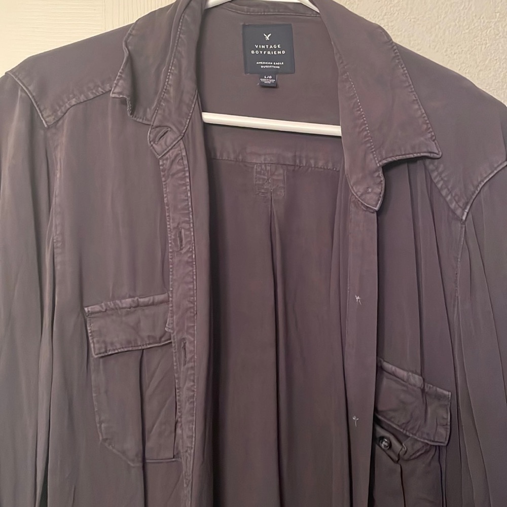 American Eagle vintage boyfriend button up shirt